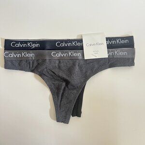 Calvin Klein Underwear Thong 2-Pack Size Medium